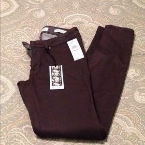 Jessica Simpson Super Skinny Sz 27